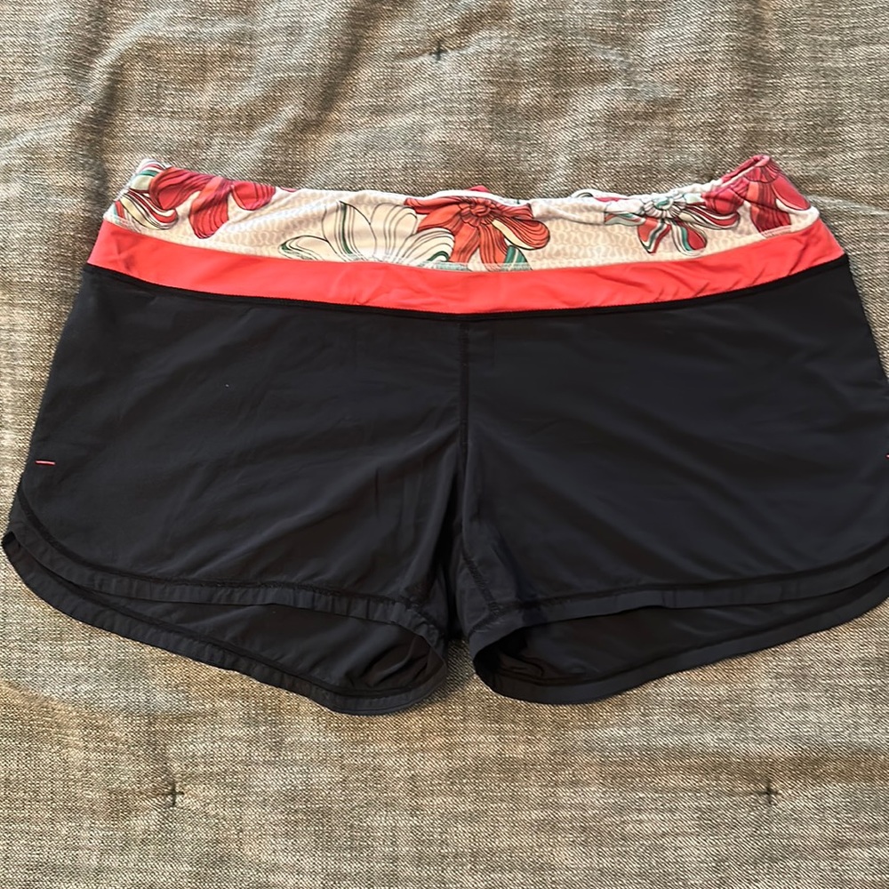Lulu shorts